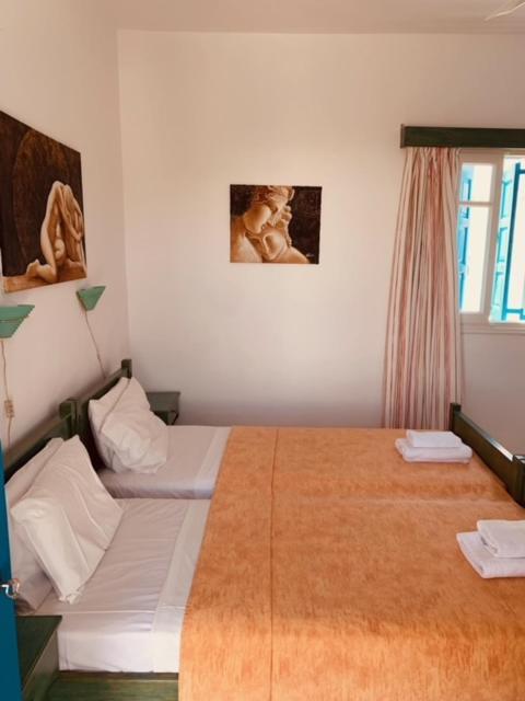 Manousos Rooms Adamantas  Dış mekan fotoğraf