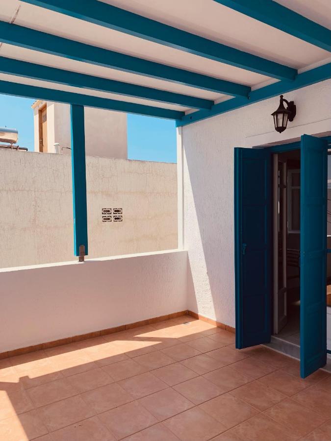Manousos Rooms Adamantas  Dış mekan fotoğraf