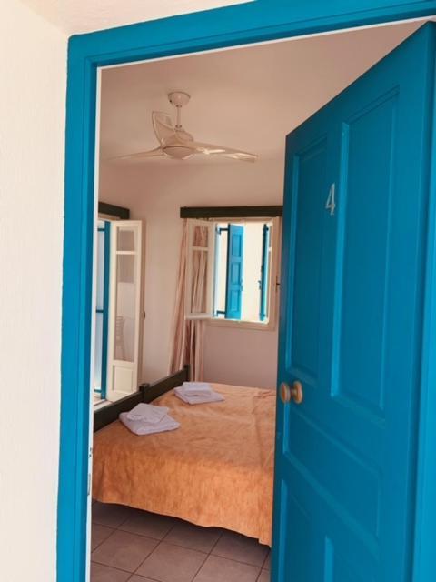 Manousos Rooms Adamantas  Dış mekan fotoğraf